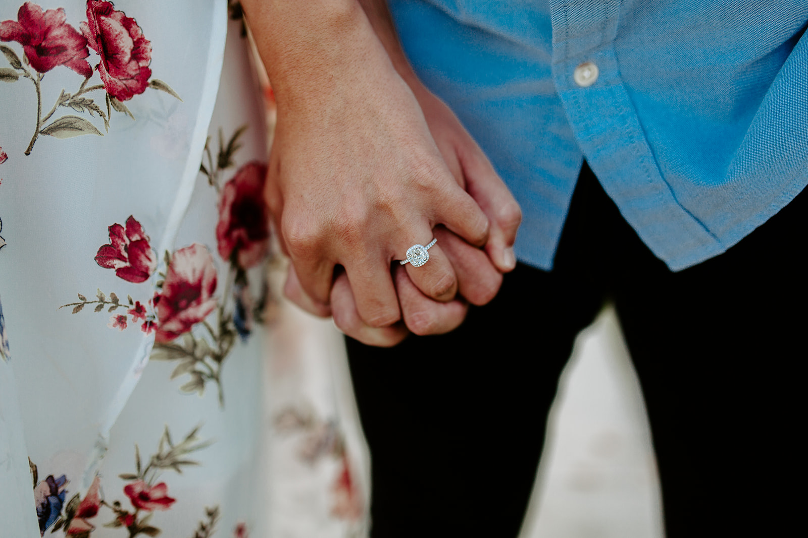 Crystal Cove Engagement Session by Isabella Lusk, Arizona Photographer. This blog post includes couples posing and outfit ideas for engagements. #couples #photography #couplesphotography